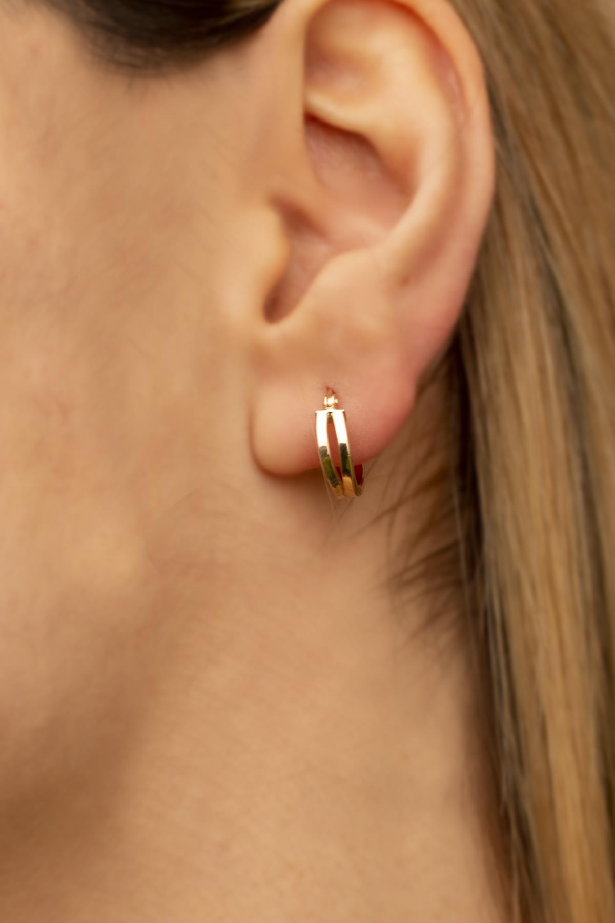 Split mini hoop earrings deals