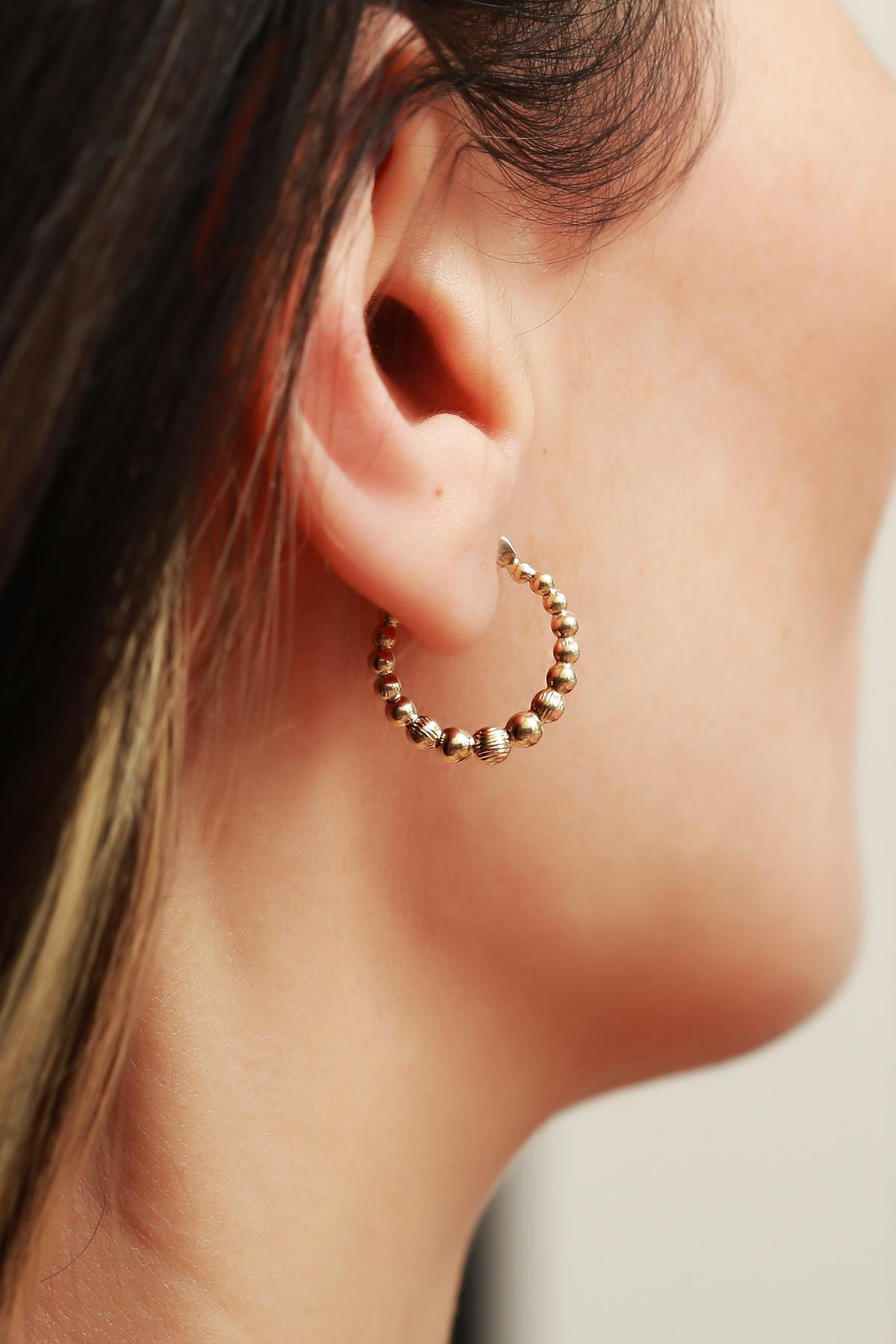 14 Ayar Altın Mini Sıralı Topçik Halka Küpe