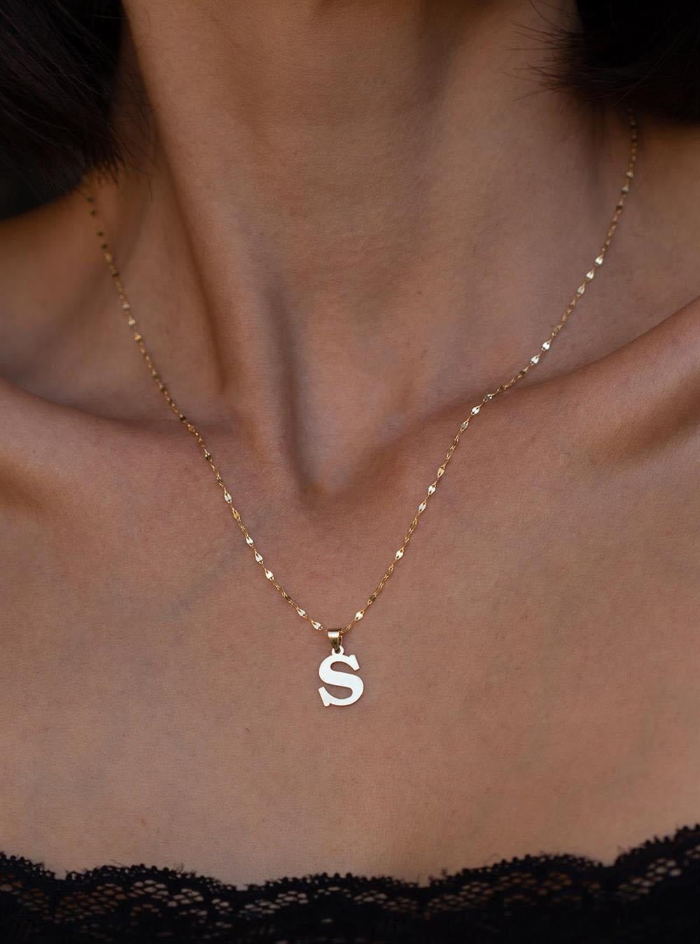 14 Ayar Altın S Harf Plaka Kolye