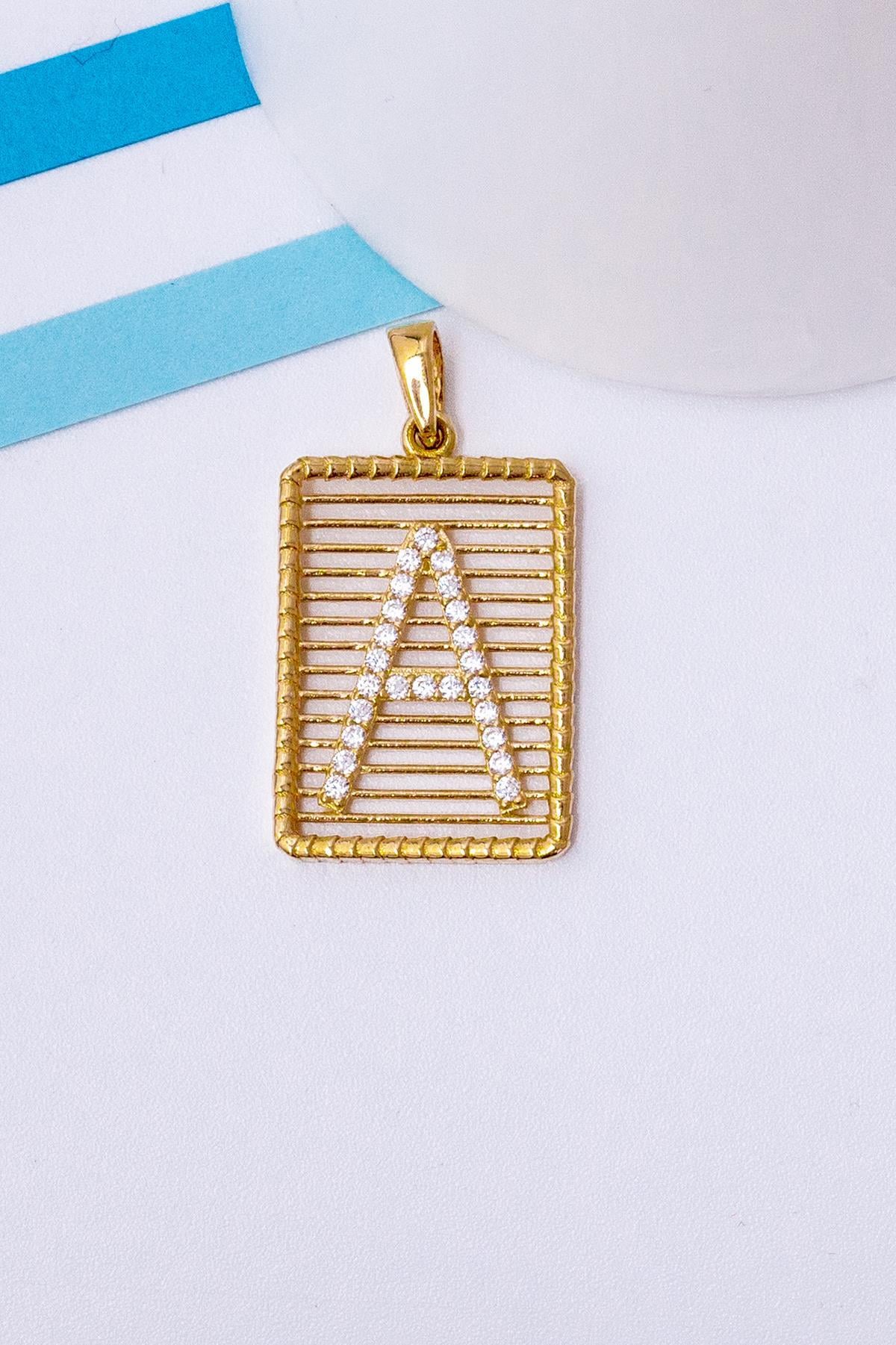 14 Ayar Altın Taşlı Telli A Harf  Kolye Ucu