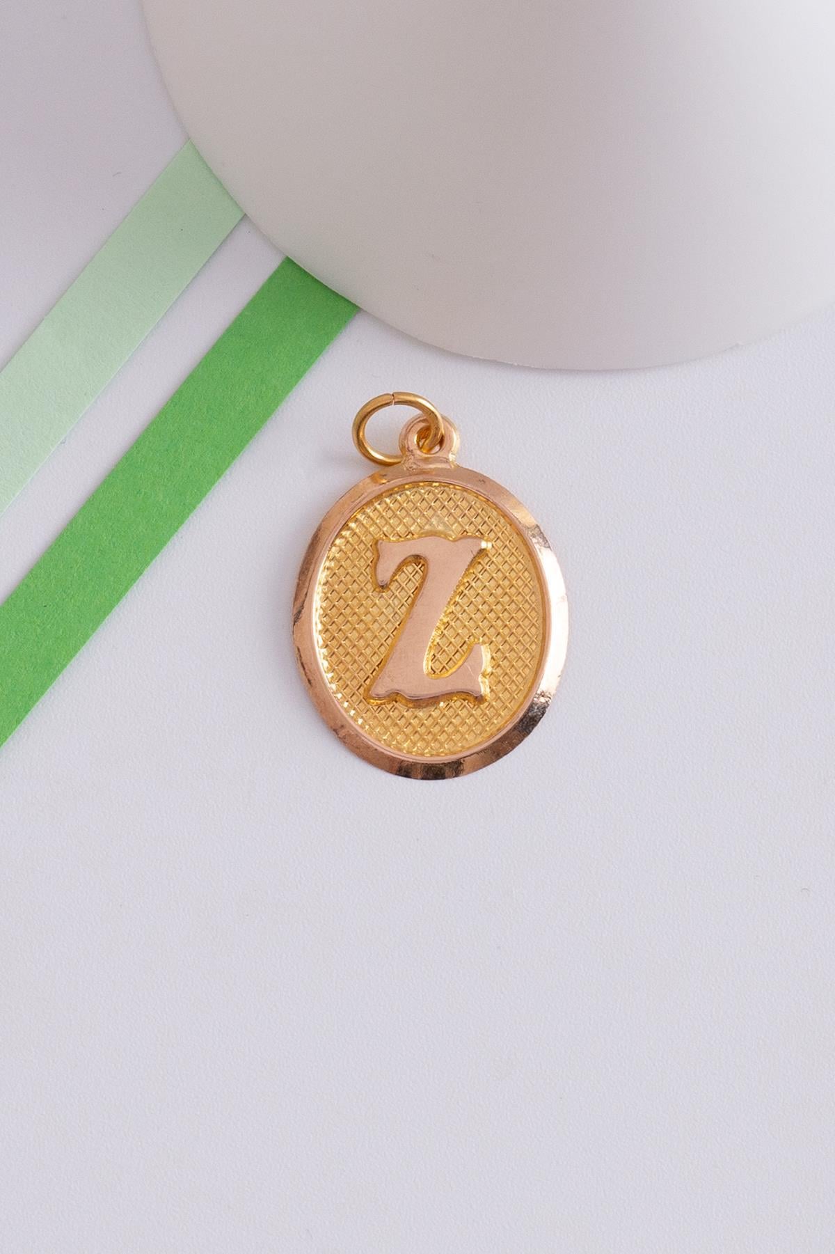 14 Ayar Altın Vintage Oval Z Harf Kolye Ucu