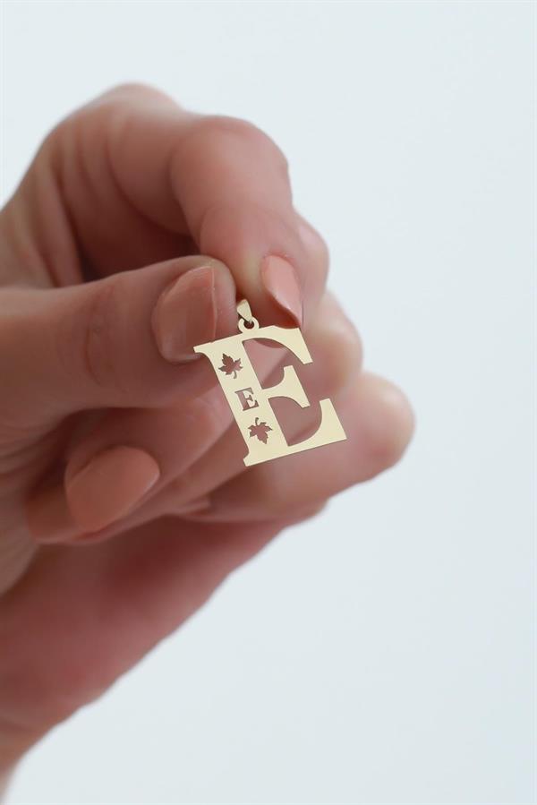 14K Solid Gold Plane Leaf E Letter Pendant
