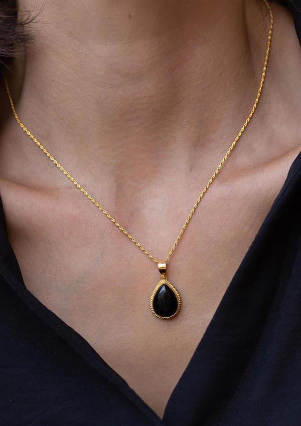 14K Solid Gold Onix Stone Necklace