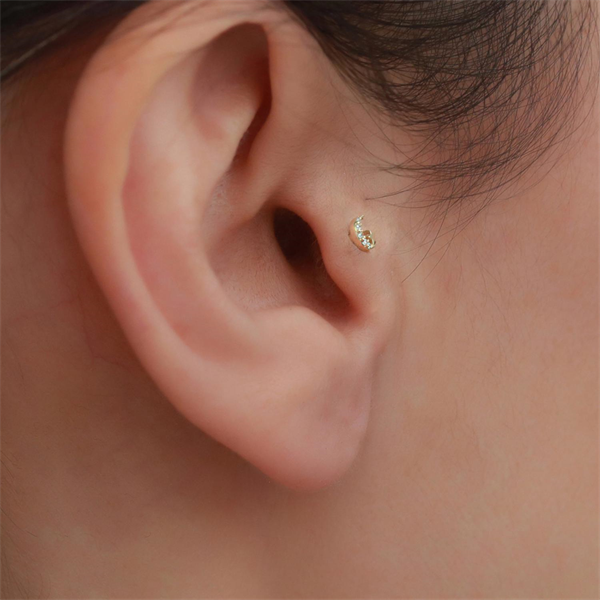 14 Ayar Altın Taşlı Ay Yıldız Tragus Piercing
