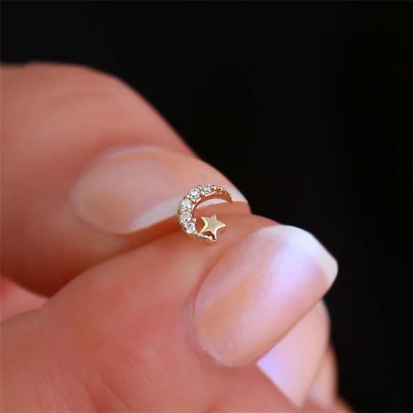 14 Ayar Altın Taşlı Ay Yıldız Tragus Piercing