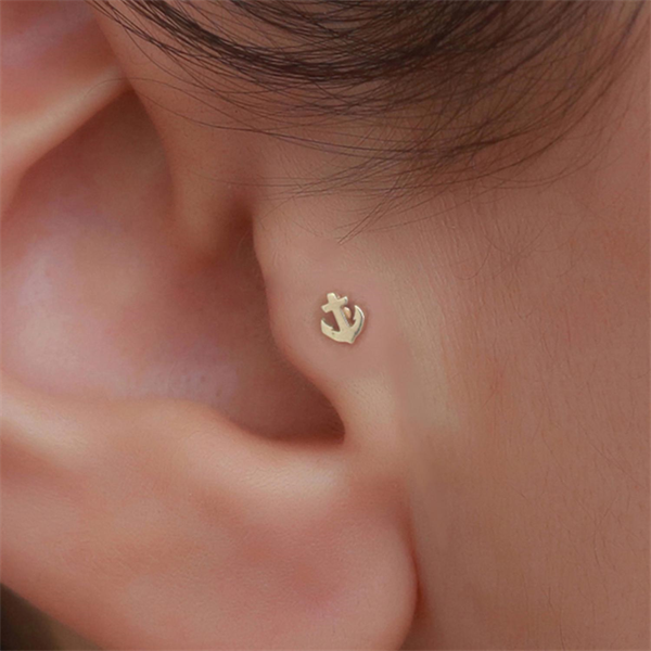 14 Ayar Altın Taşsız Denizci Tragus Piercing