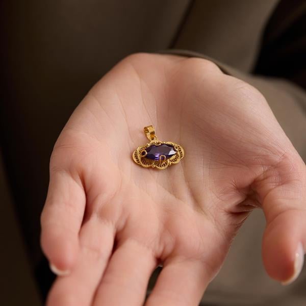 14K Solid Gold Filigree Shuttle Horizontal Purple Stone Pendant