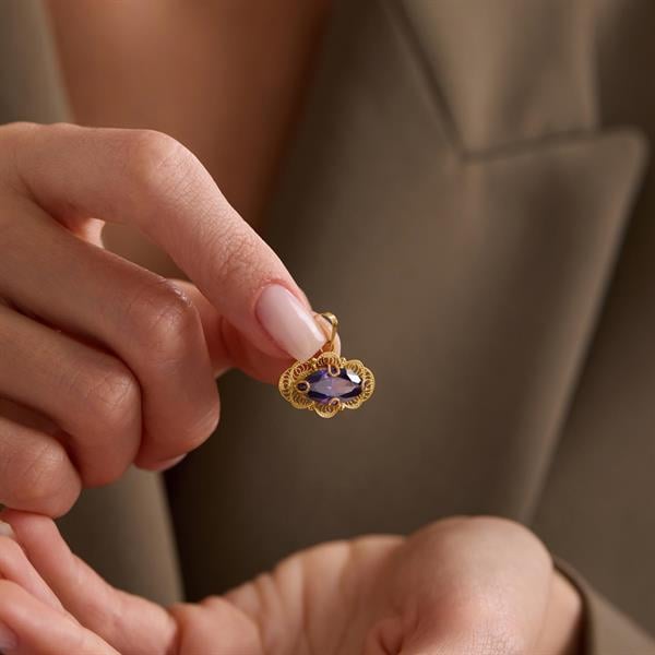 14K Solid Gold Filigree Shuttle Horizontal Purple Stone Pendant