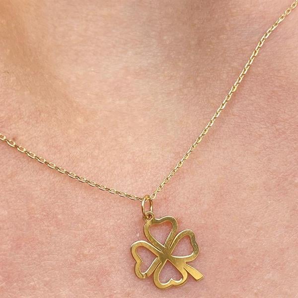 Gold Soft Clover Necklace