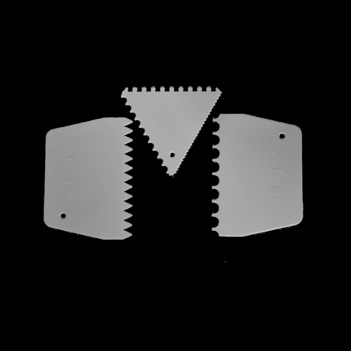 Cesil Üçlü Plastik Pasta Tarak Seti