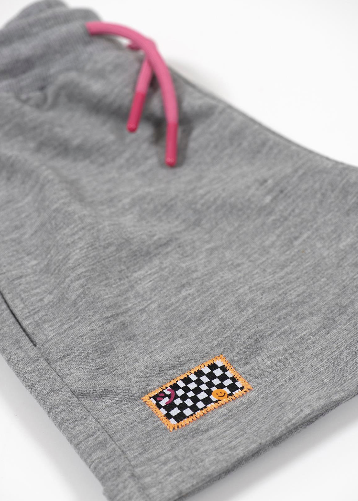 Basic Pleated Short - Grey (Pink Cord)