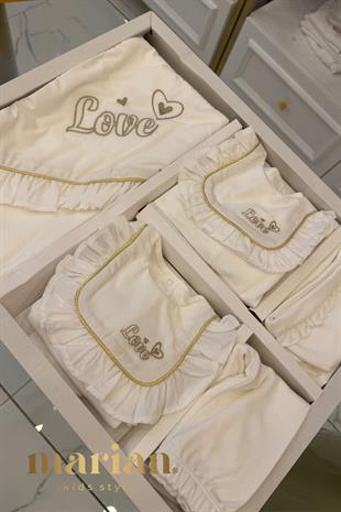 Kız Bebek Pamuklu 0-3 Ay Kalpli Love Naturel 10lu Hastane Çıkışı