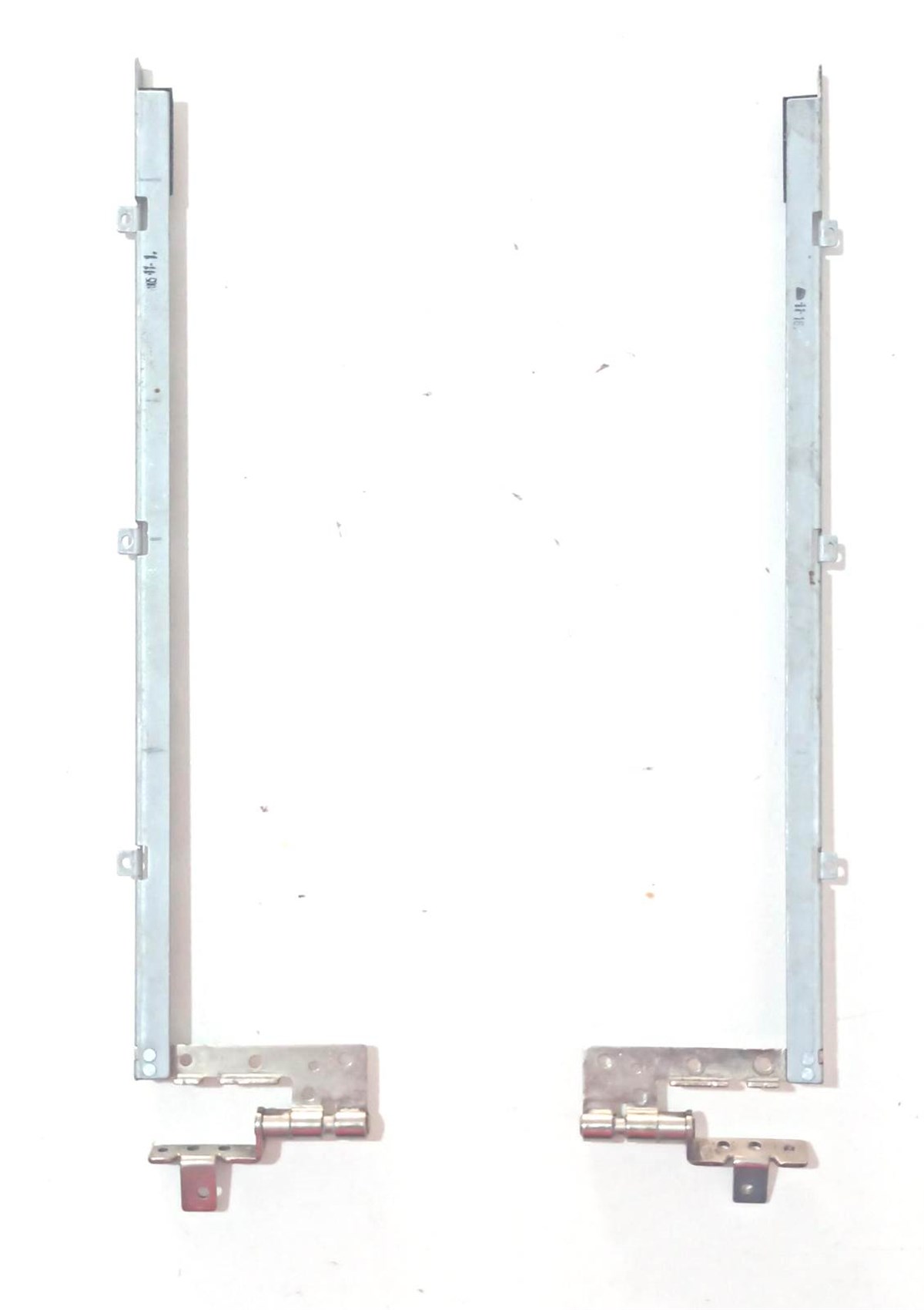 FUJITSU AMİLO 1451G/40-UK6040-10 SOL + SAĞ  MENTEŞE STOK:Z-61