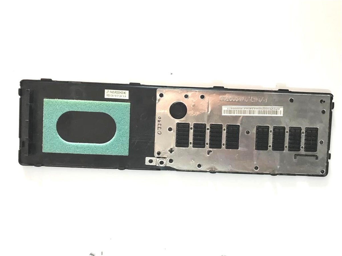 Acer E1 Serisi E1-572G  ALT KASA SERVİS KAPAK  STOK: Z-65