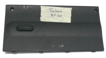 CLEVO TURBOX B5125 BOTTOM HDD CASE COVER PTSU E173569 TSA 6-42-W76SJ-102 ALT KASA SERVİS KAPAĞI - LOWER CASE SERVICE COVER STOK: K2-B 