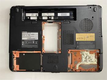 TOSHIBA SATELLITE A300-17N  MODEL NO: PSAJ0E-01300QTE ALT KASA VE UYUMLU HOPARLÖR STOK: Z93