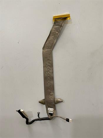 TOSHIBA SATELLITE A300-17N  MODEL NO: PSAJ0E-01300QTE EKRAN DATA FLEX KABLOSU GLEDD0BL5LC000080519 STOK: Z93