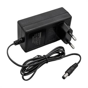 WEKO 18 VOLT - 1 AMPER 5.5*2.5 UÇLU YERLİ ÜRETİM PRİZ TİPİ ADAPTÖR
