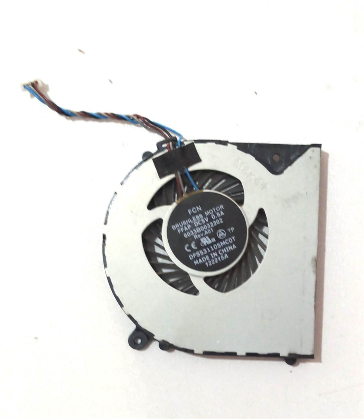Soğutucu - FanToshiba 6033B0032202, 6033B0032201 CPU Fan - İşlemci Fanı STOK:Z-60
