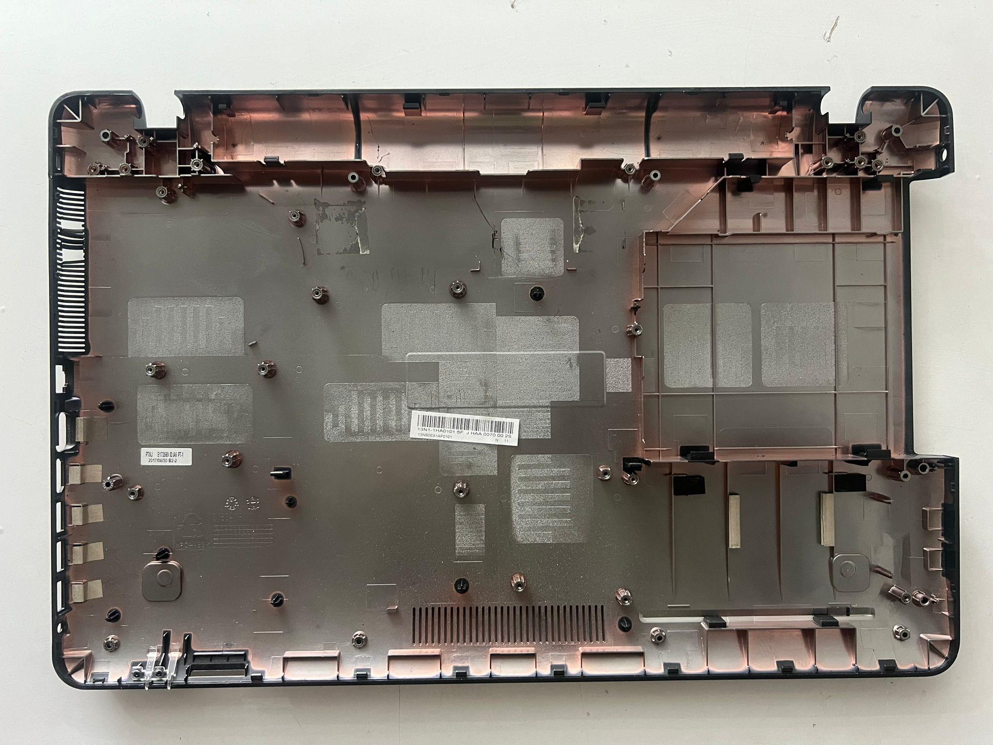 Alt KasaAsus R752M, R752MA, R752N, R752NA, R752NV Alt Kasa Stok: Z99