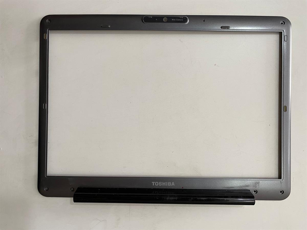 Bezel - ÇerçeveTOSHIBA SATELLITE A300-17N  MODEL NO: PSAJ0E-01300QTE EKRAN ÇERÇEVESİ-BEZEL  STOK: Z93