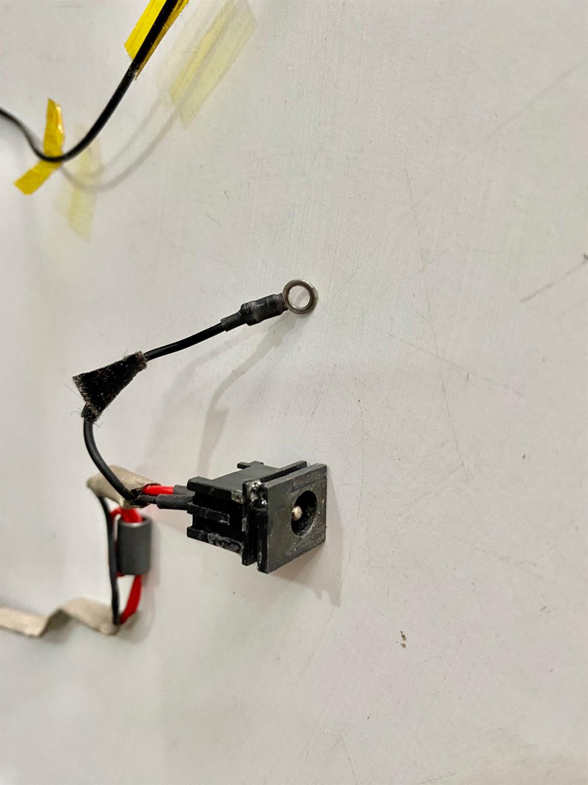 Şarj Soketi - DC JackTOSHIBA SATELLITE A300-17N  MODEL NO: PSAJ0E-01300QTE DC JACK STOK: Z93