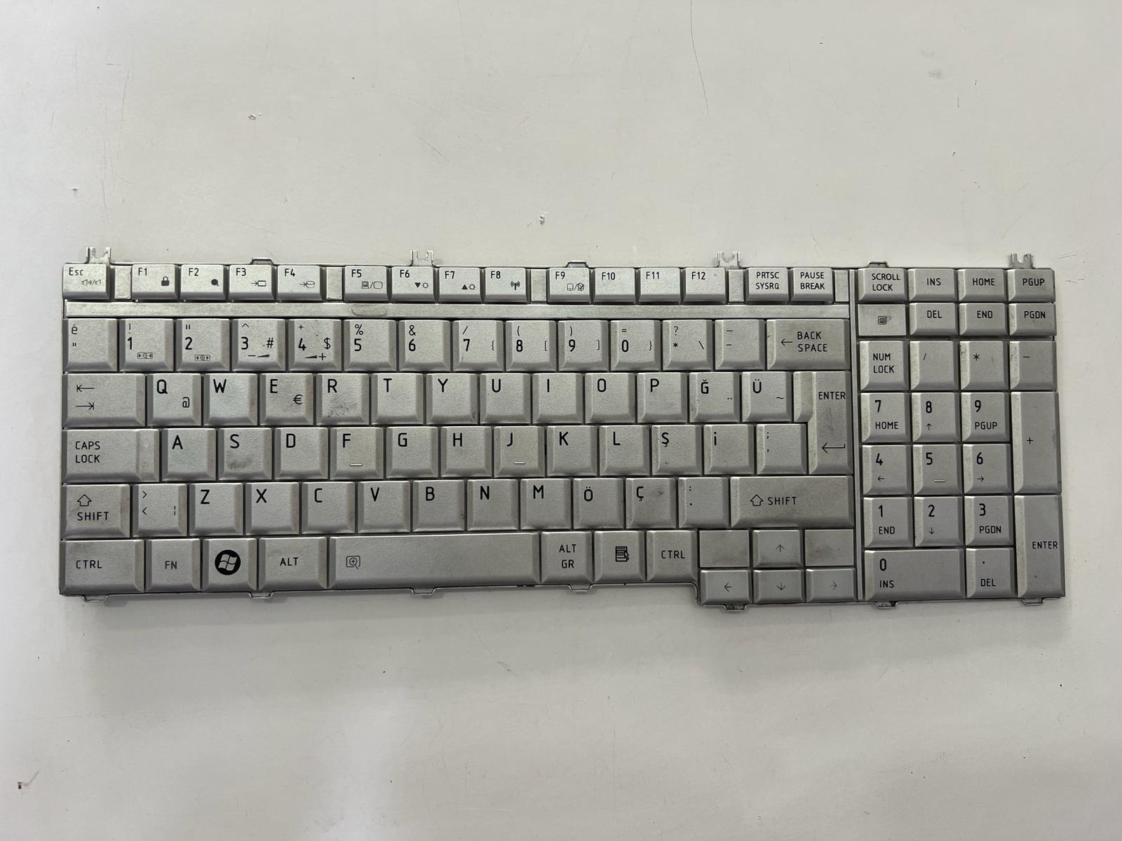 Klavye - Tuş TakımıToshiba Satellite L500-1UP, L500-1UU, L500-1UX, L500-1VK, L500-1WP Uyumlu KL417STR Klavye Stok: Z101