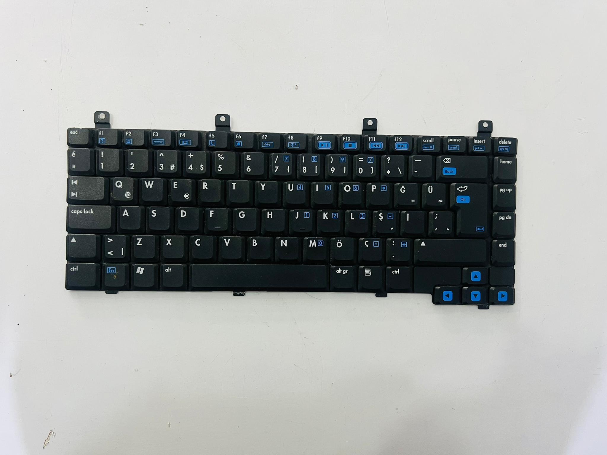 Klavye - Tuş TakımıHP DV4000 ORİJİNAL KLAVYE TUŞ TAKIMI Stok: Z102
