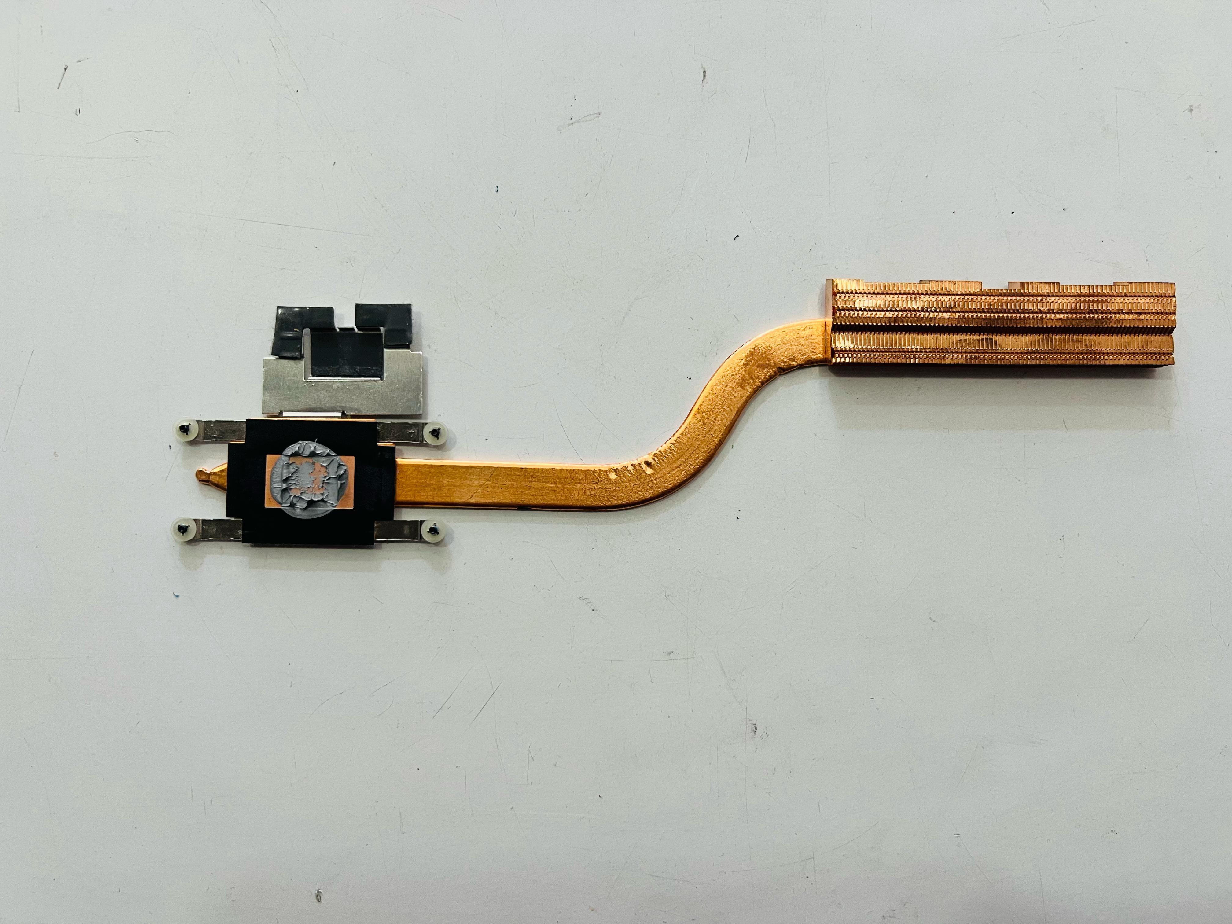 Soğutucu - FanORİJİNAL SORUNSUZ ÇIKMA LENOVO V15-ADA TYPE 82C7 SOĞUTMA DEMİRİ STOK: Z65