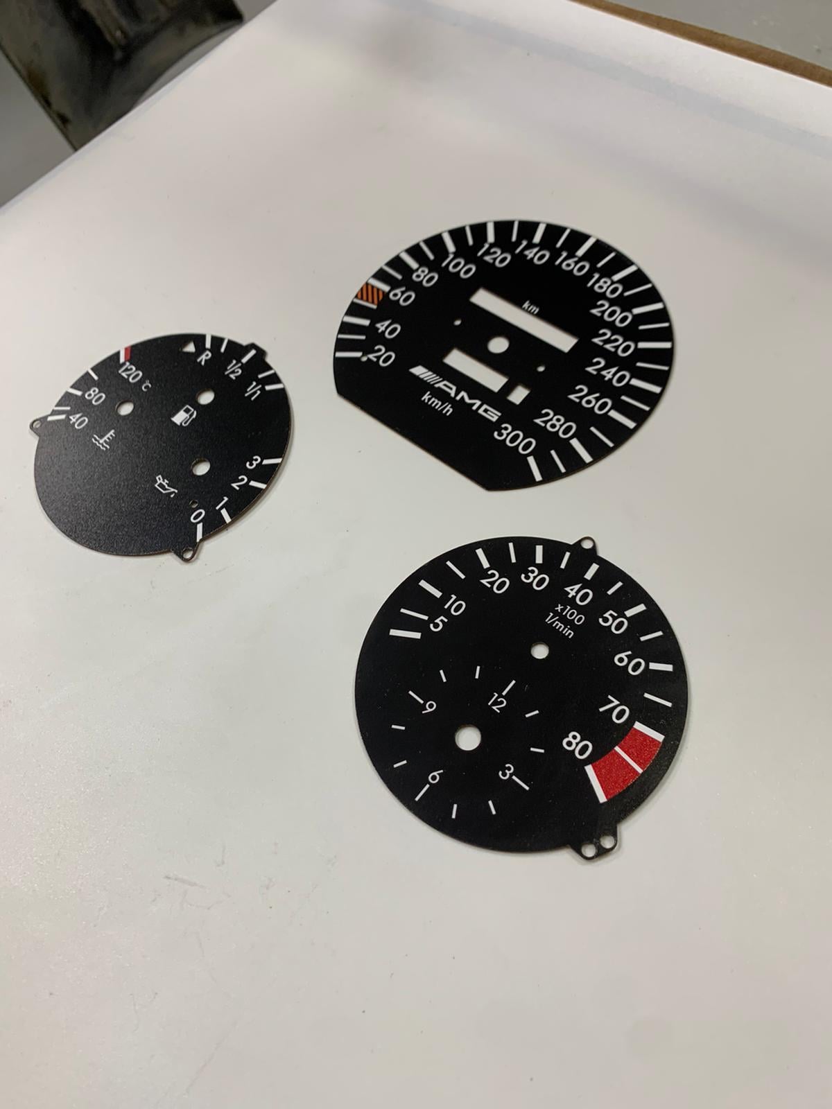 for Mercedes Benz W124 C124 S124 A124 PVC INDICATOR DASBOARD Amg Style Speedmeter 8.000 rpm