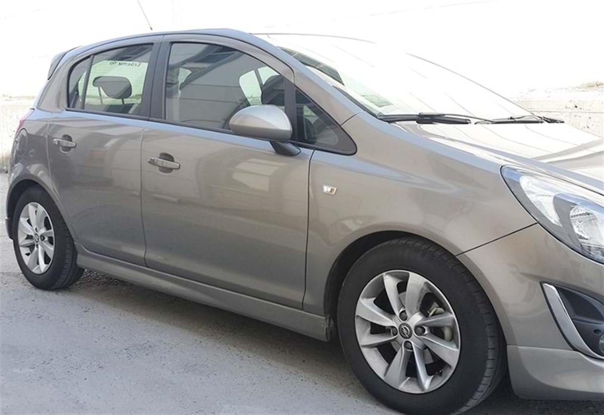 Corsa D Sport Side Skirts Raw Surface Vacuum Plastic  2006-2014 D D FL