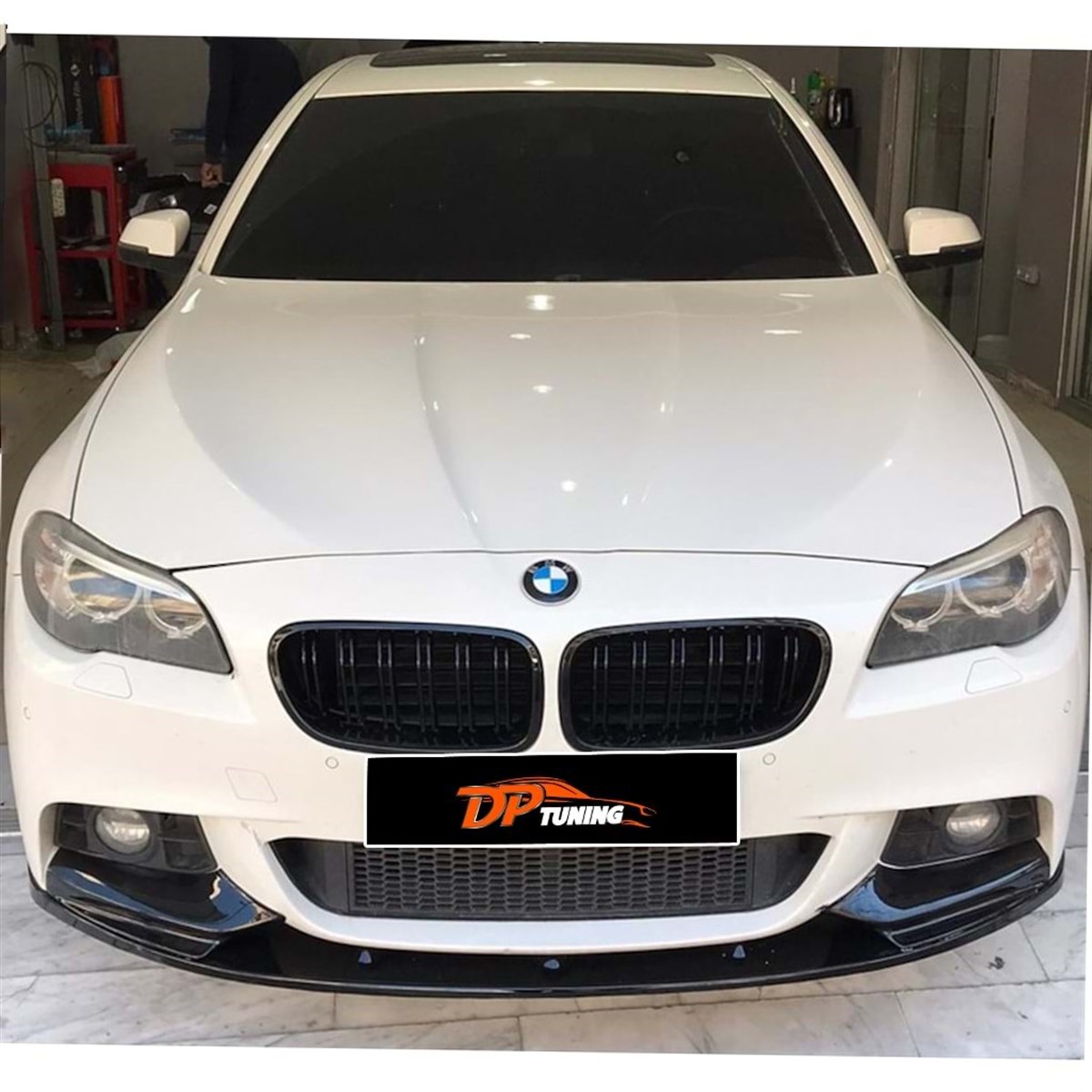 F10 M Performance Front Lip Piano Black Vacuum Plastic  2010-2017 F10-F10 LCI
