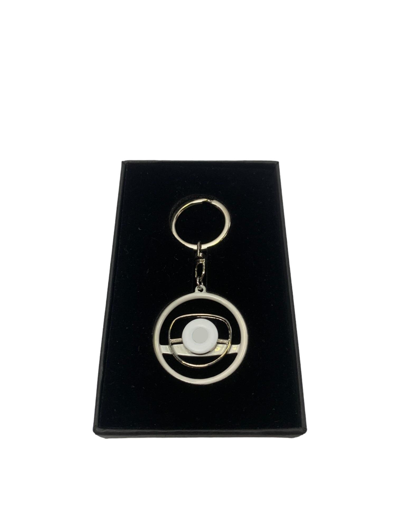 For Mercedes 3D Key Chain Steering Wheel Classic W115 W116 W123 W108 R107 White