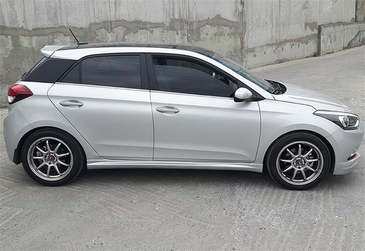 i20 Sport Side Skirts Raw Surface Vacuum Plastic  2014-2018