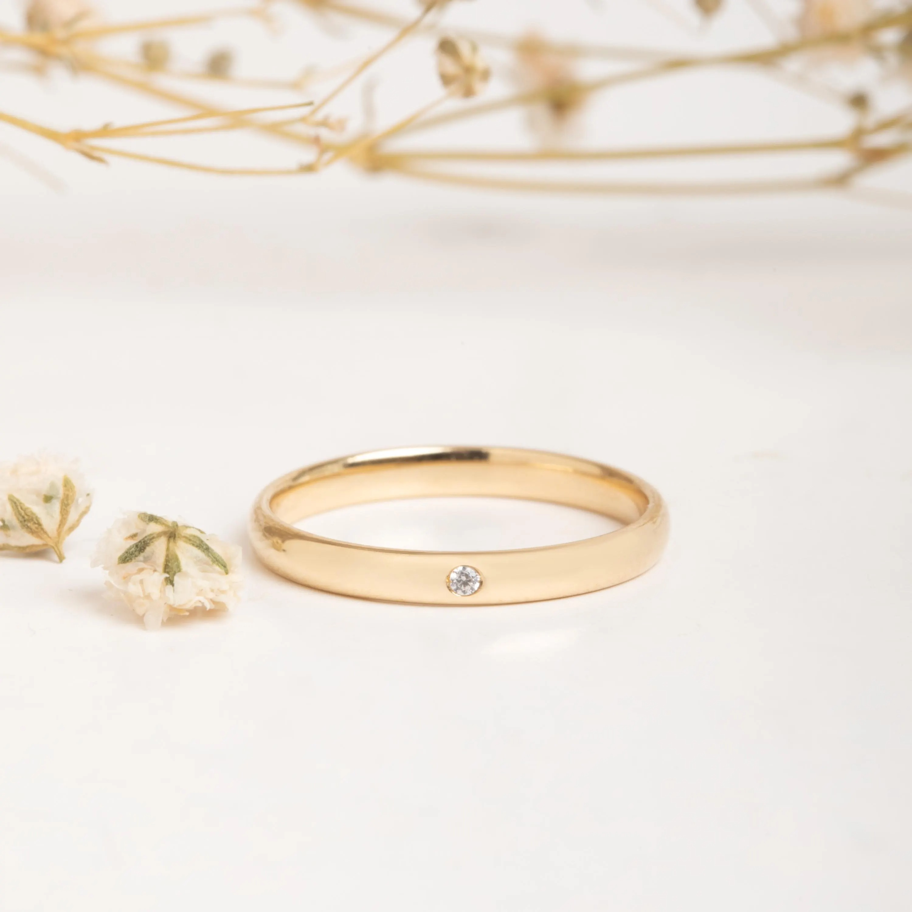 0.01 Carat Diamond Gold Ring