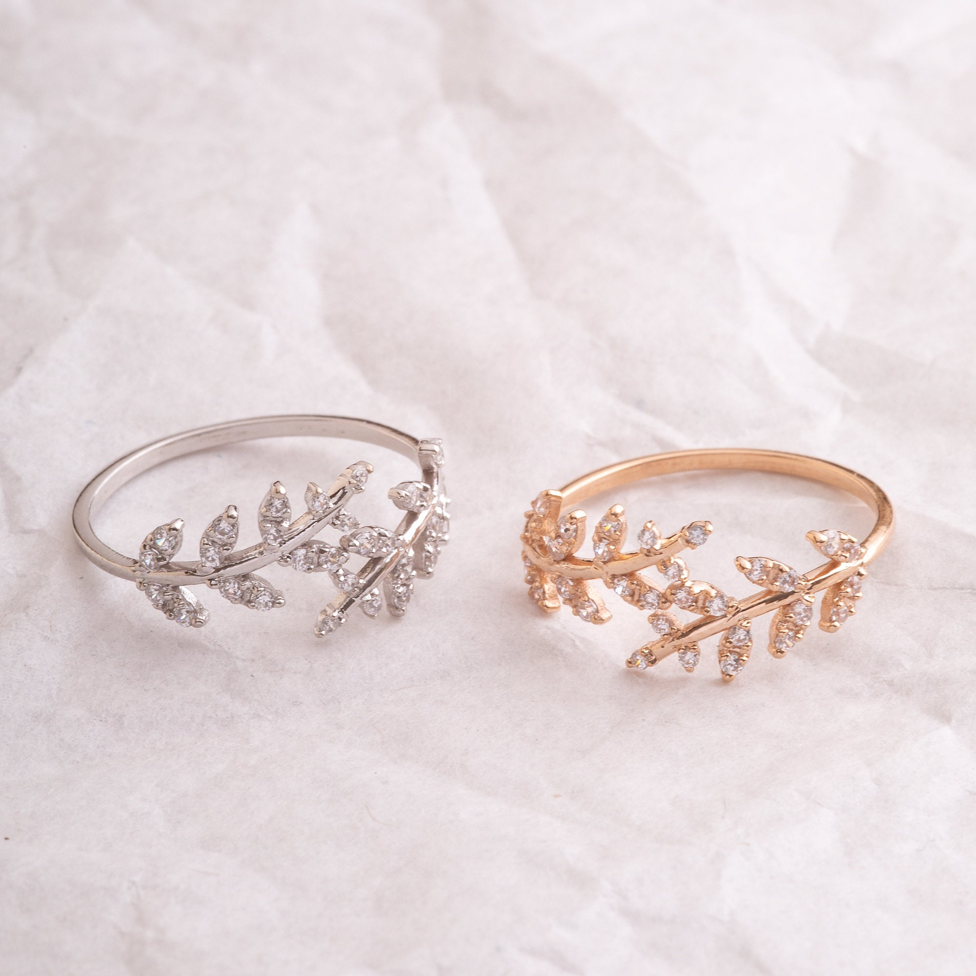 Gold Leaf Design Stone Ring