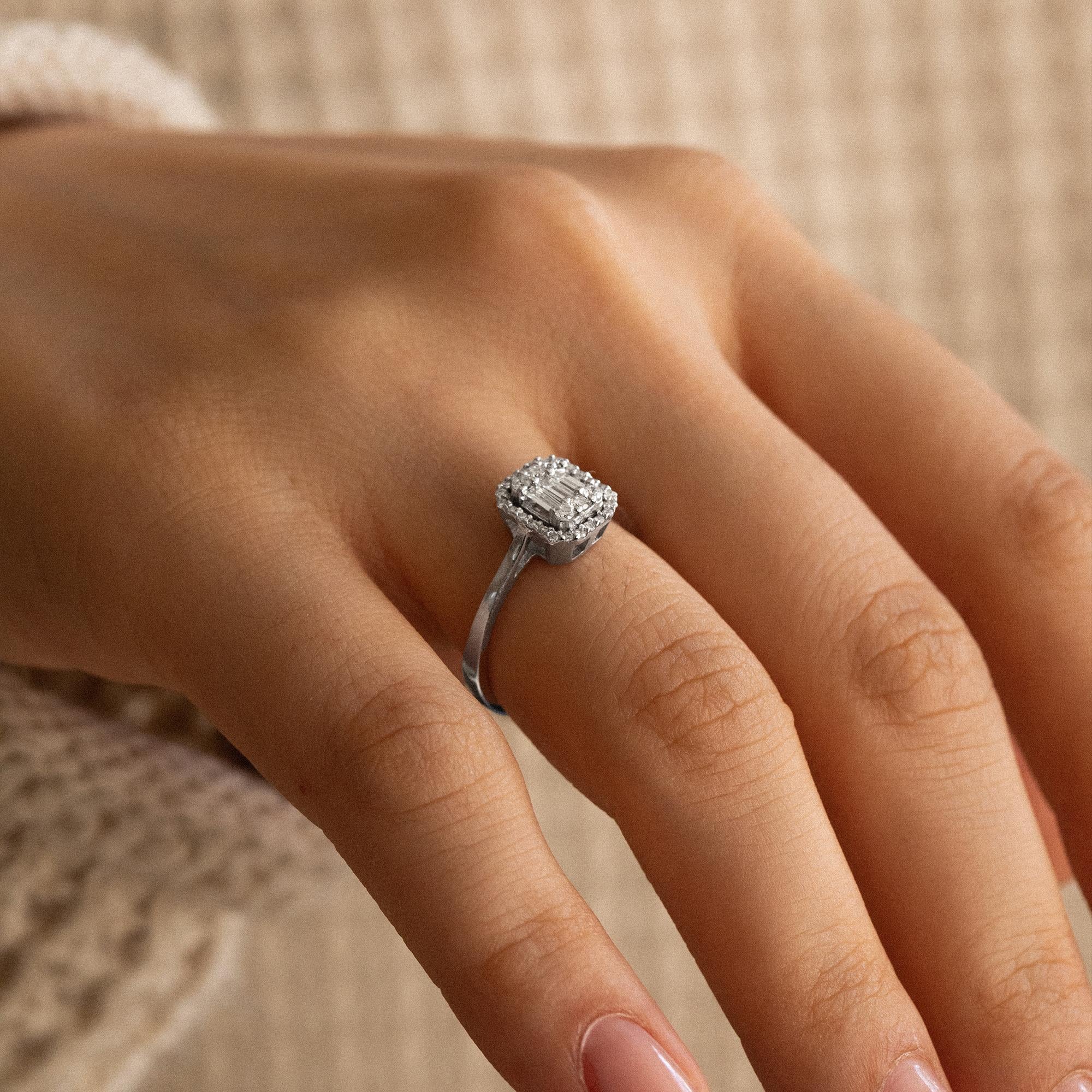 Solid Gold 0.2 carat Diamond Baugette Ring