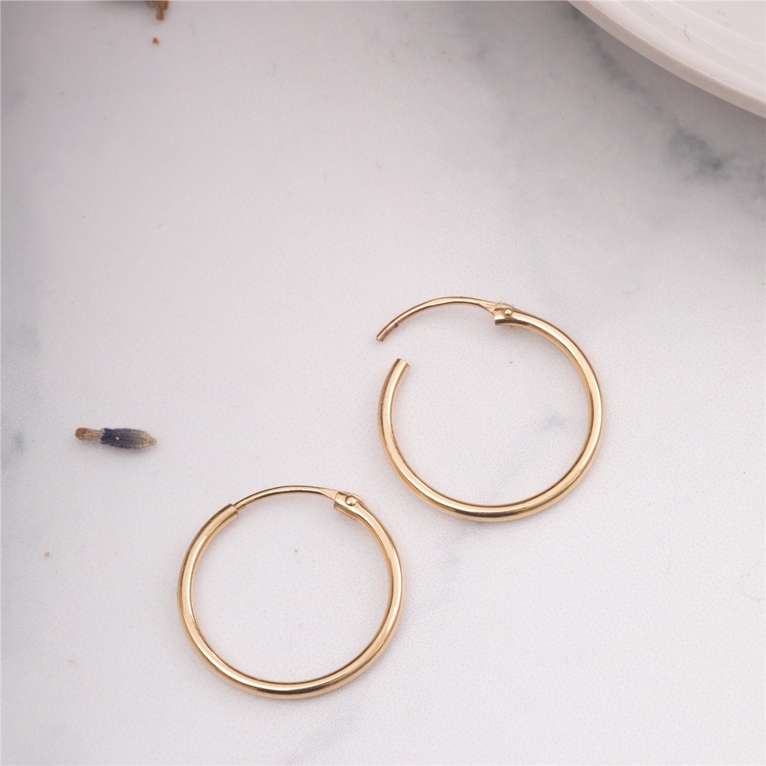 Goldstore Essentials Serisi: Altın Halka Küpe