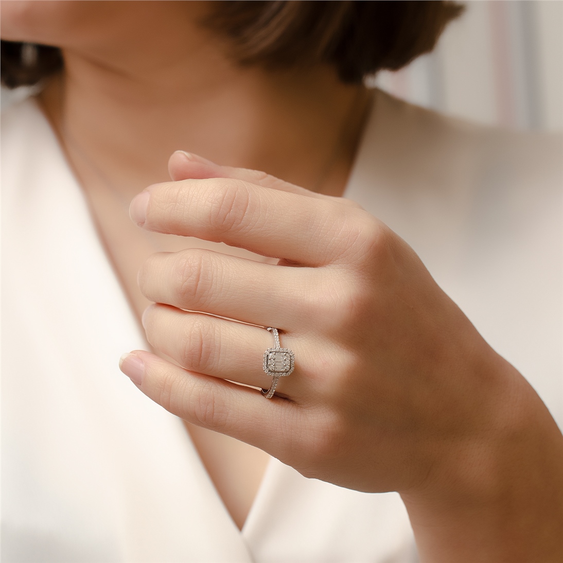 Solid Gold 0.44 ct Diamond Baugette Ring