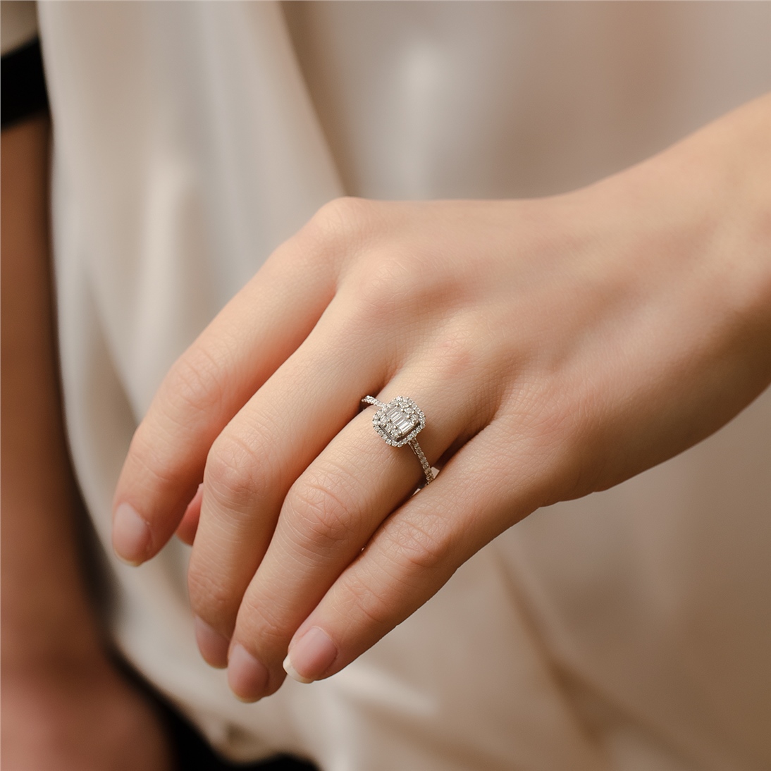 Solid Gold 0.44 ct Diamond Baugette Ring