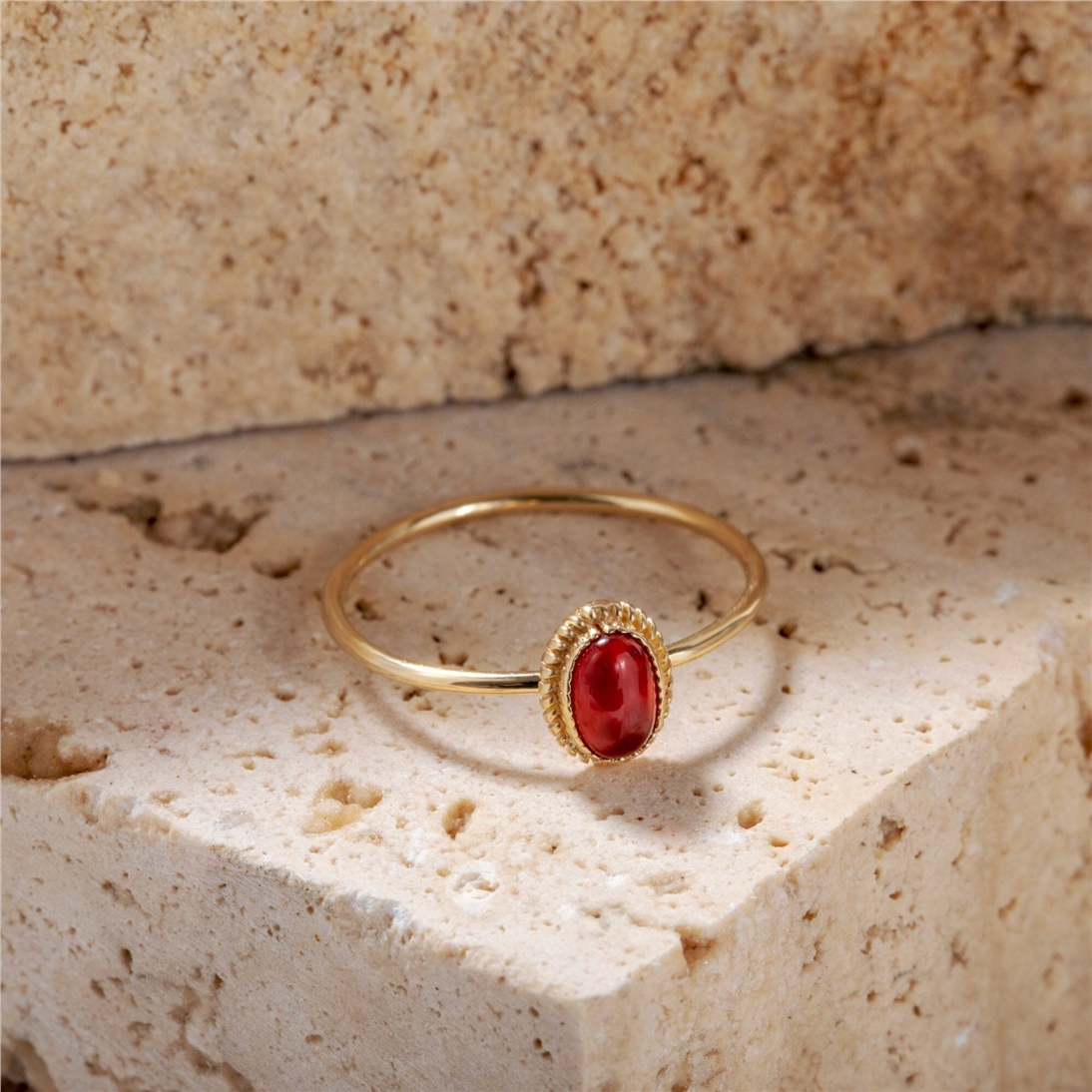 Solid Gold Oval Red Agate Ring