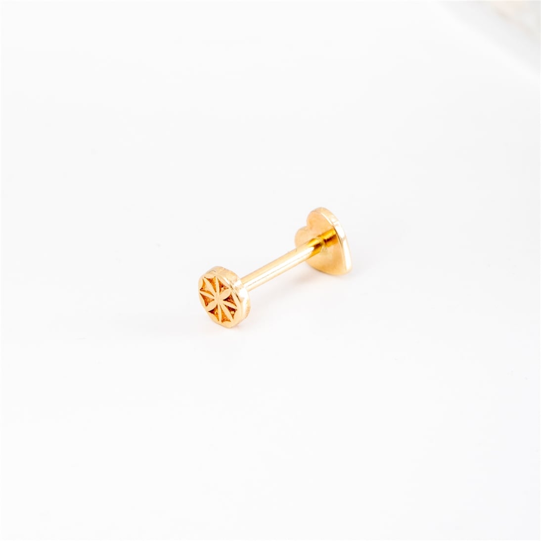 Altın Kalp Tragus Küpe 