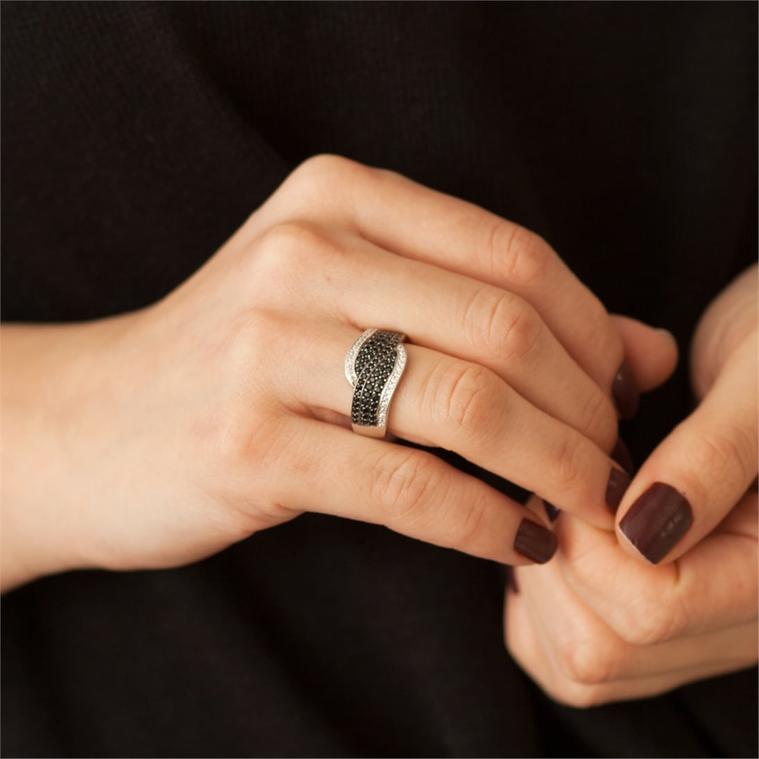 Altın Tasarım Yüzük