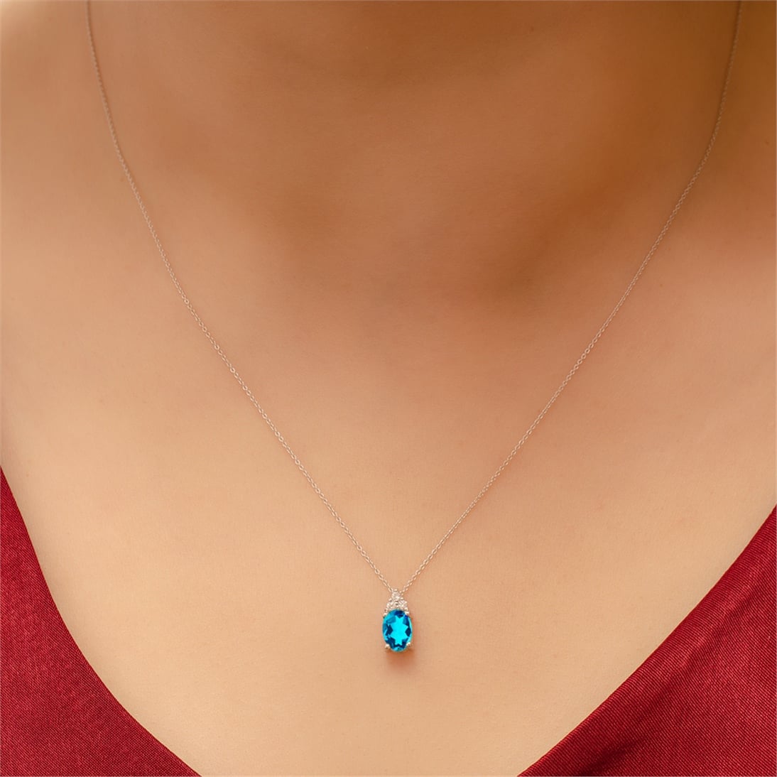 Solid Gold 0.06 ct. Diamond Blue Topaz Necklace