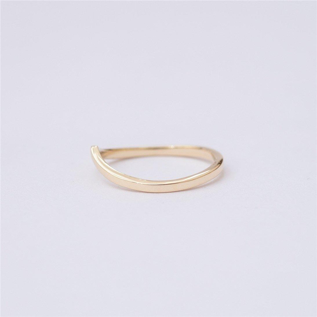 Altın Chevron V Yüzük