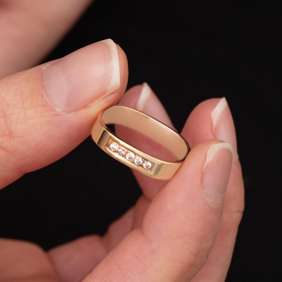 Solid Gold 4 mm Wedding Band