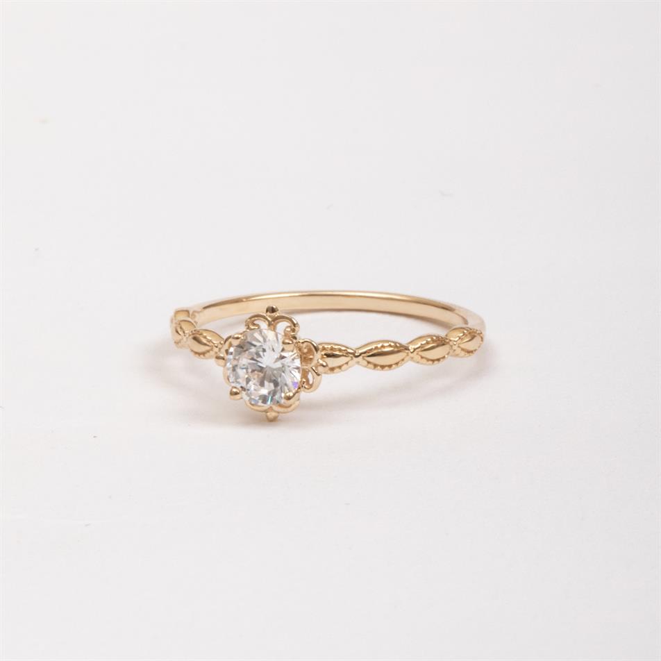 Altın 4 Tırnak Boğumlu Yüzük