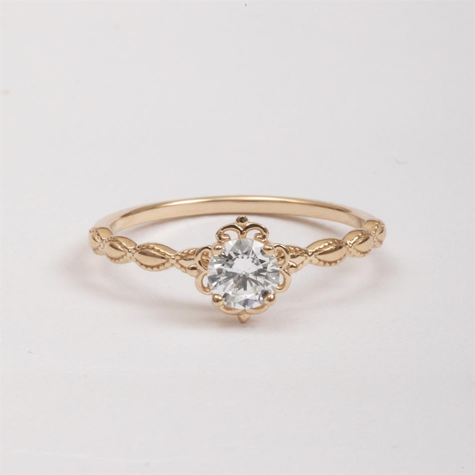 Altın 4 Tırnak Boğumlu Yüzük