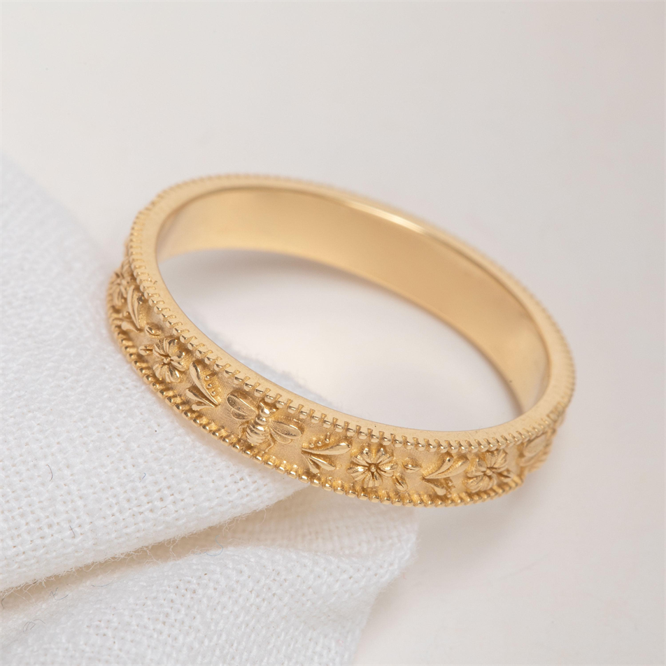 Gold Bee Garden Ring