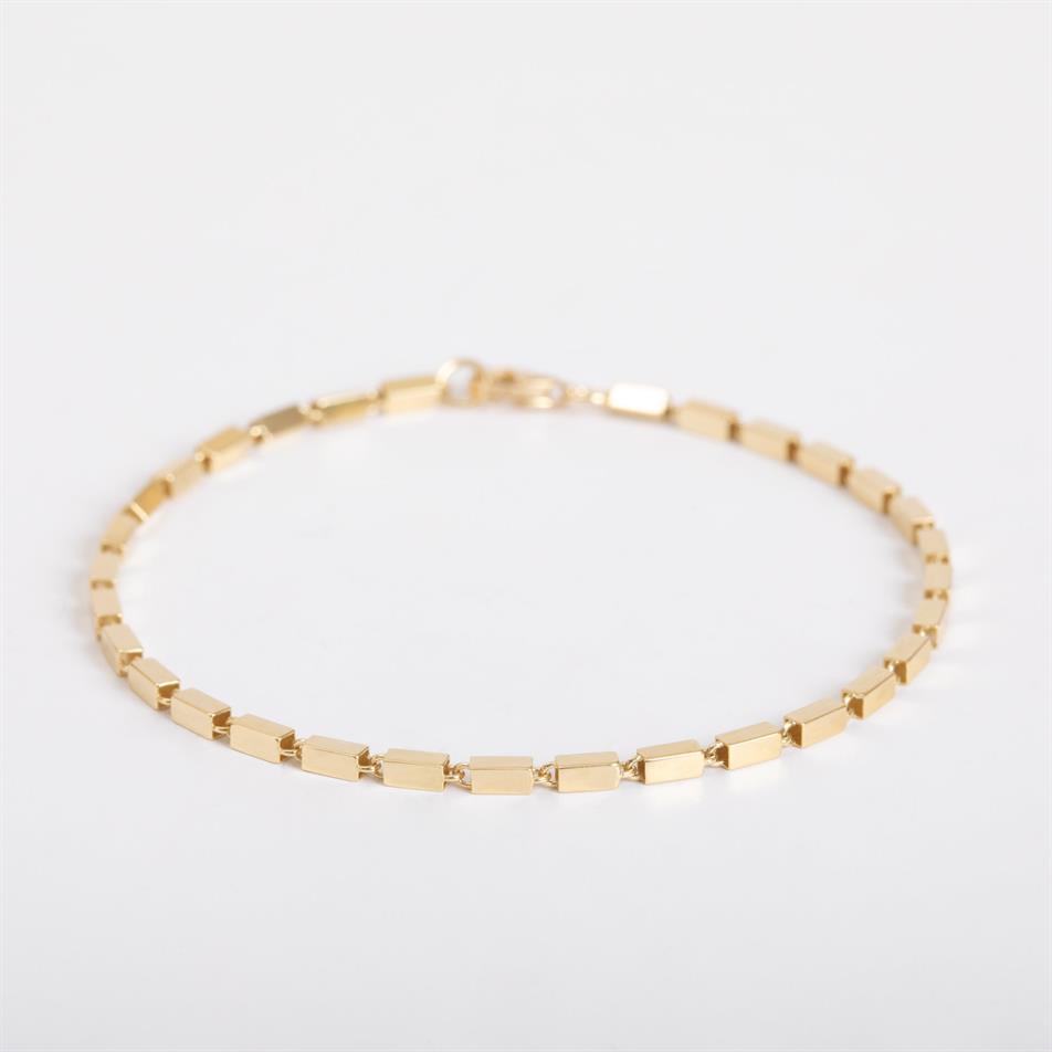 Gold Rectangular Bar Link Bracelet